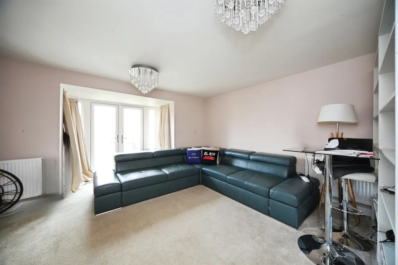Sallow Field, Houghton Regis, LU5, photo 5