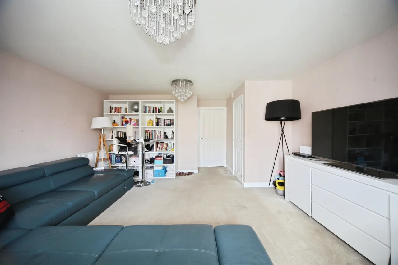 Sallow Field, Houghton Regis, LU5, photo 4