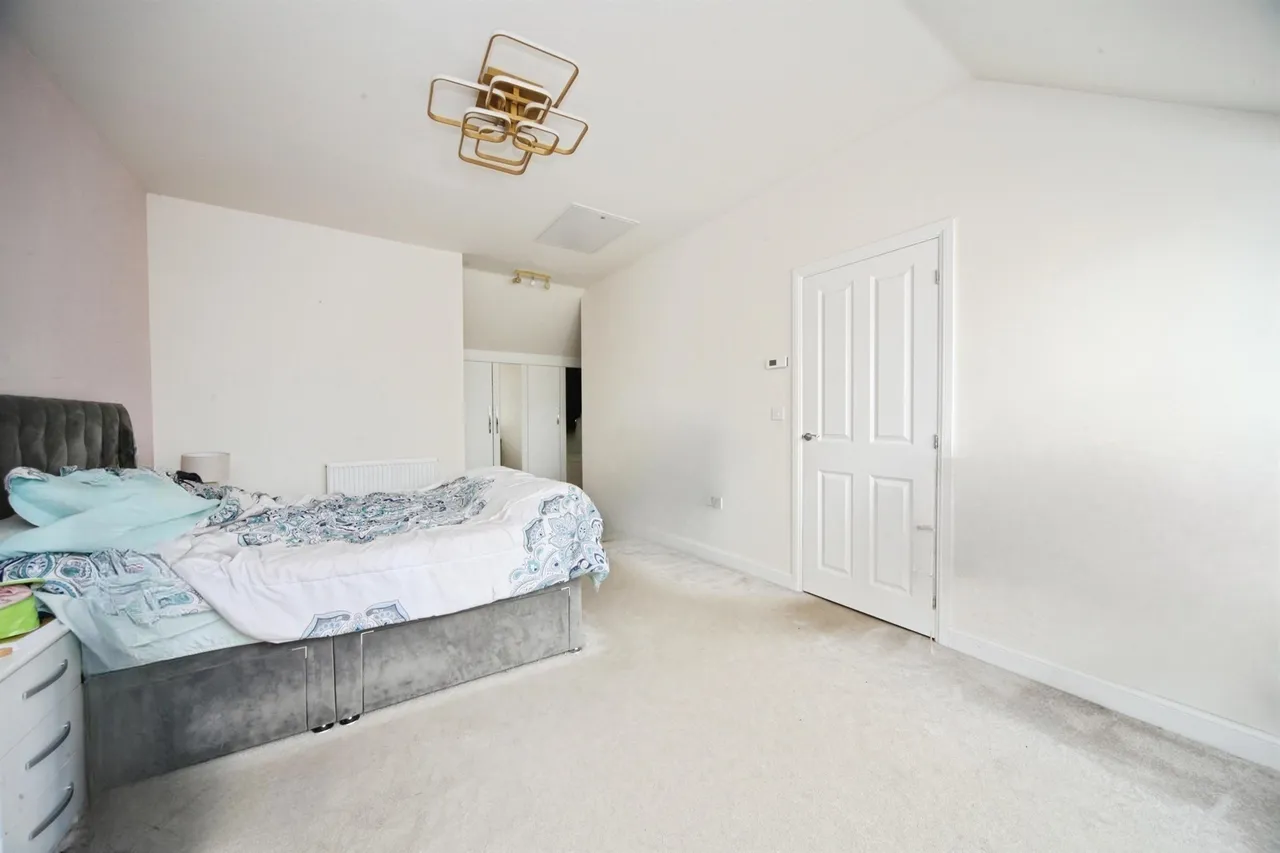 Sallow Field, Houghton Regis, LU5, photo 9