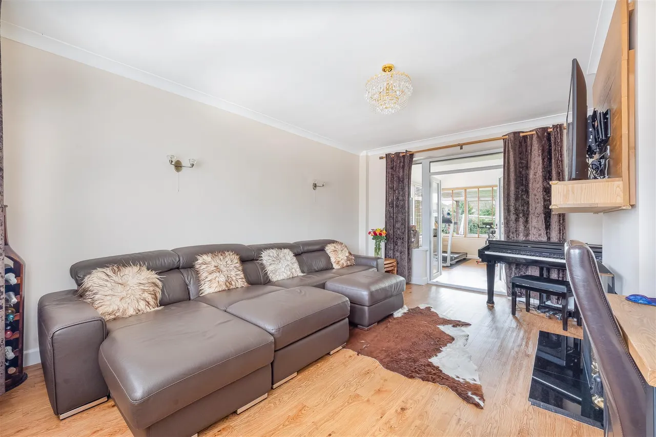 Dorchester Road, Weymouth, DT3 5AT, photo 7