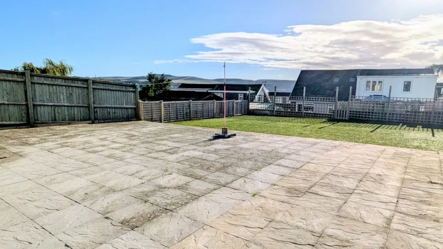 Chester Close, Heolgerrig, photo 20
