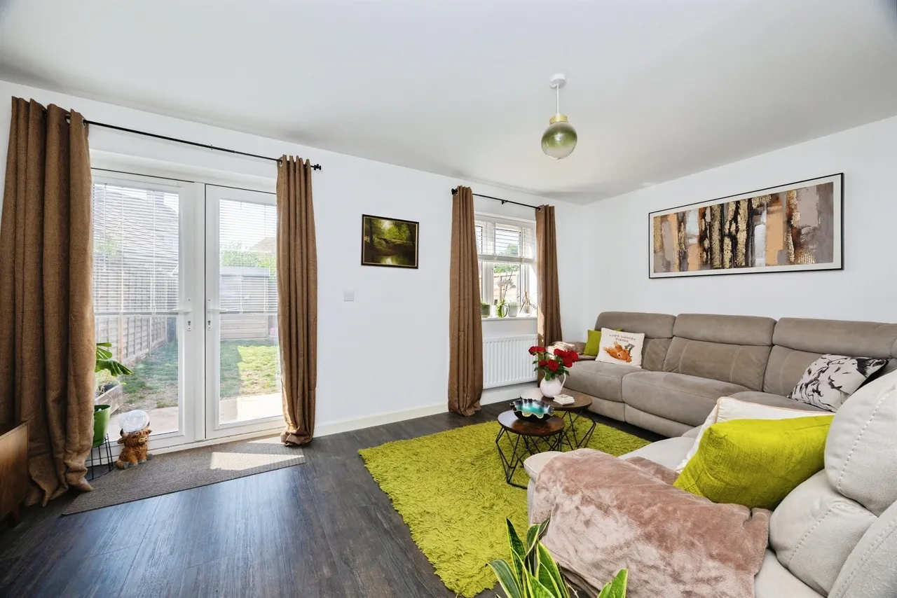 Housemartin Road, Finberry, Ashford, photo 4