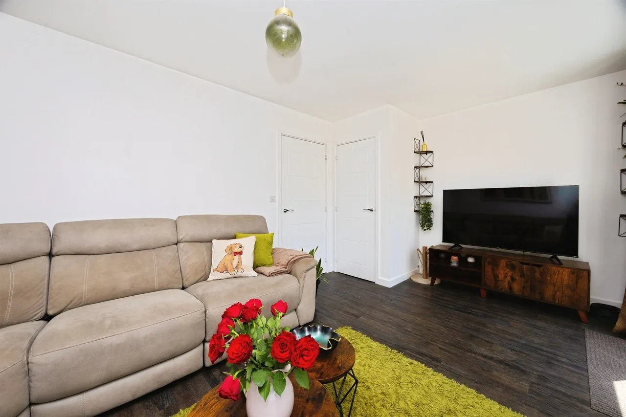 Housemartin Road, Finberry, Ashford, photo 5