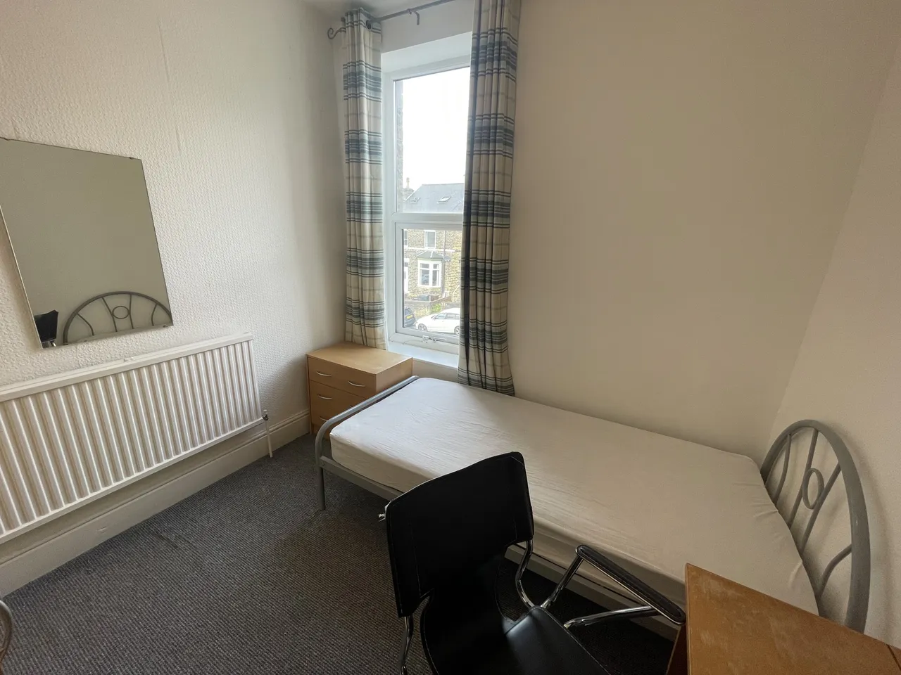 1 bed house to rent — Bills Included,Granville Road, Norfolk Park, Sheffield, S2