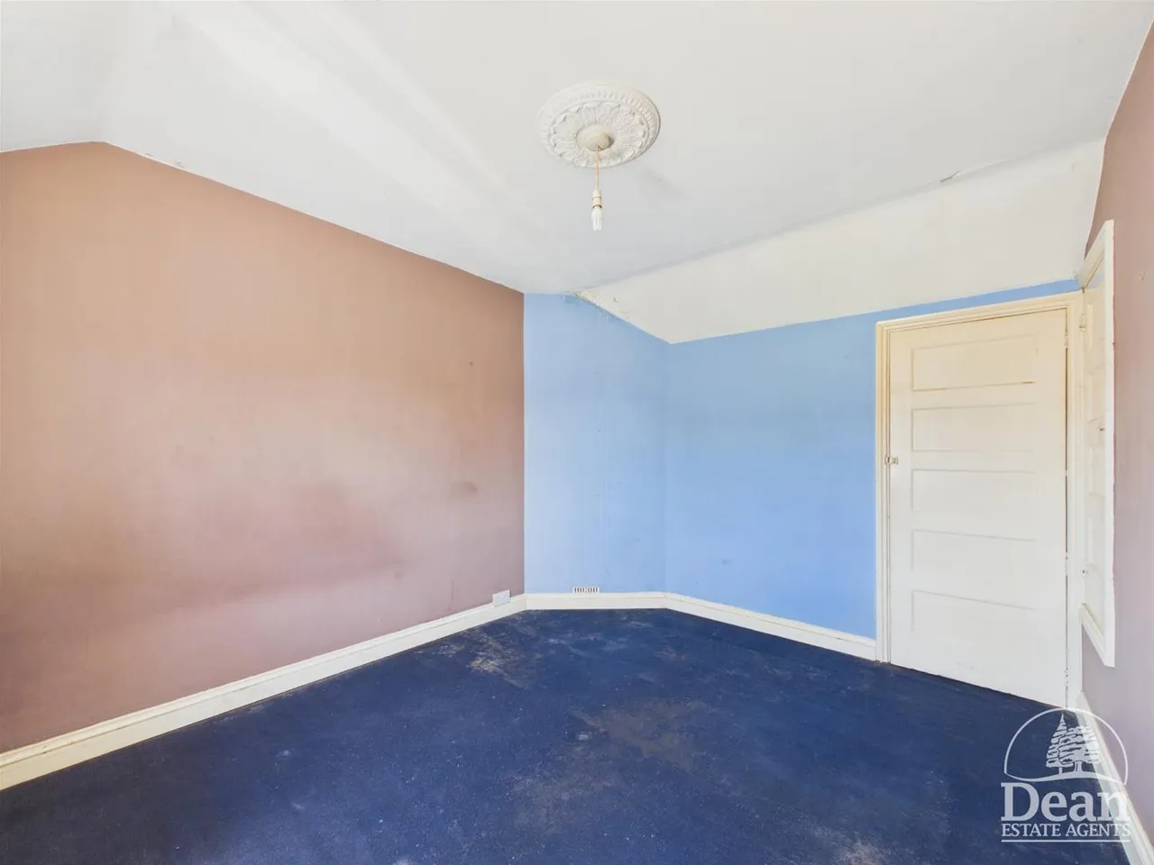 Valley Road, Lydney, photo 9