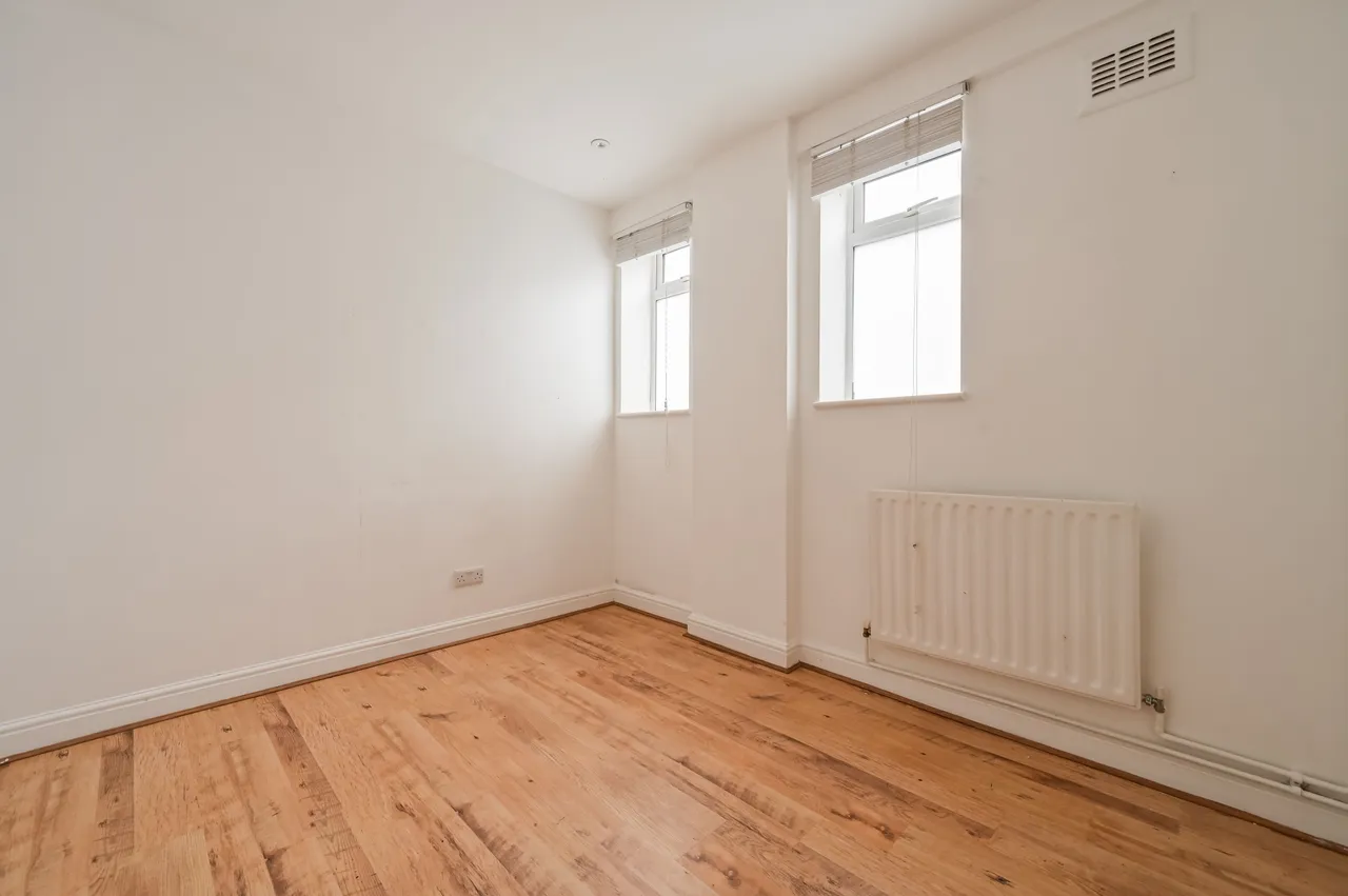 107 Grove Road, London, photo 5