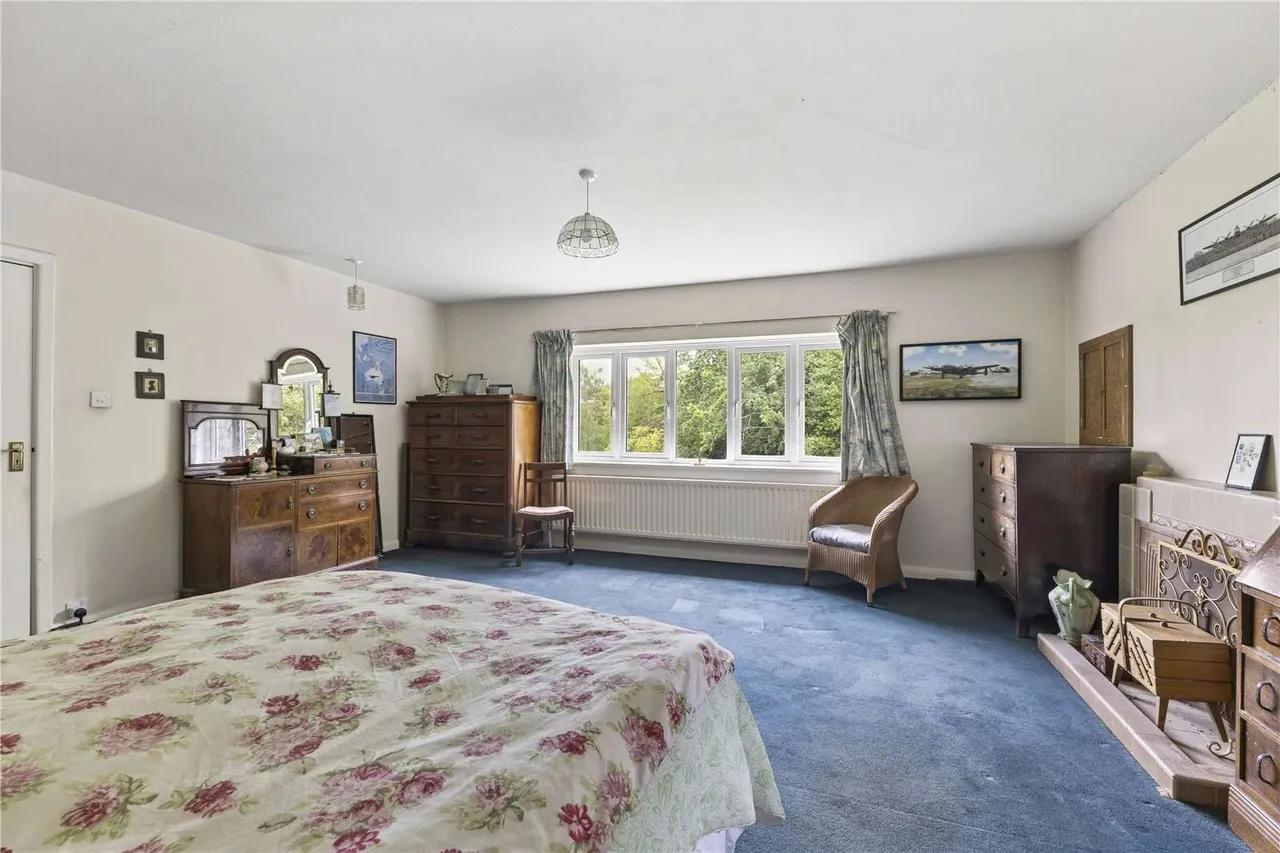 Mill Lane, Chalfont St. Giles, Buckinghamshire, HP8 4NR, photo 10