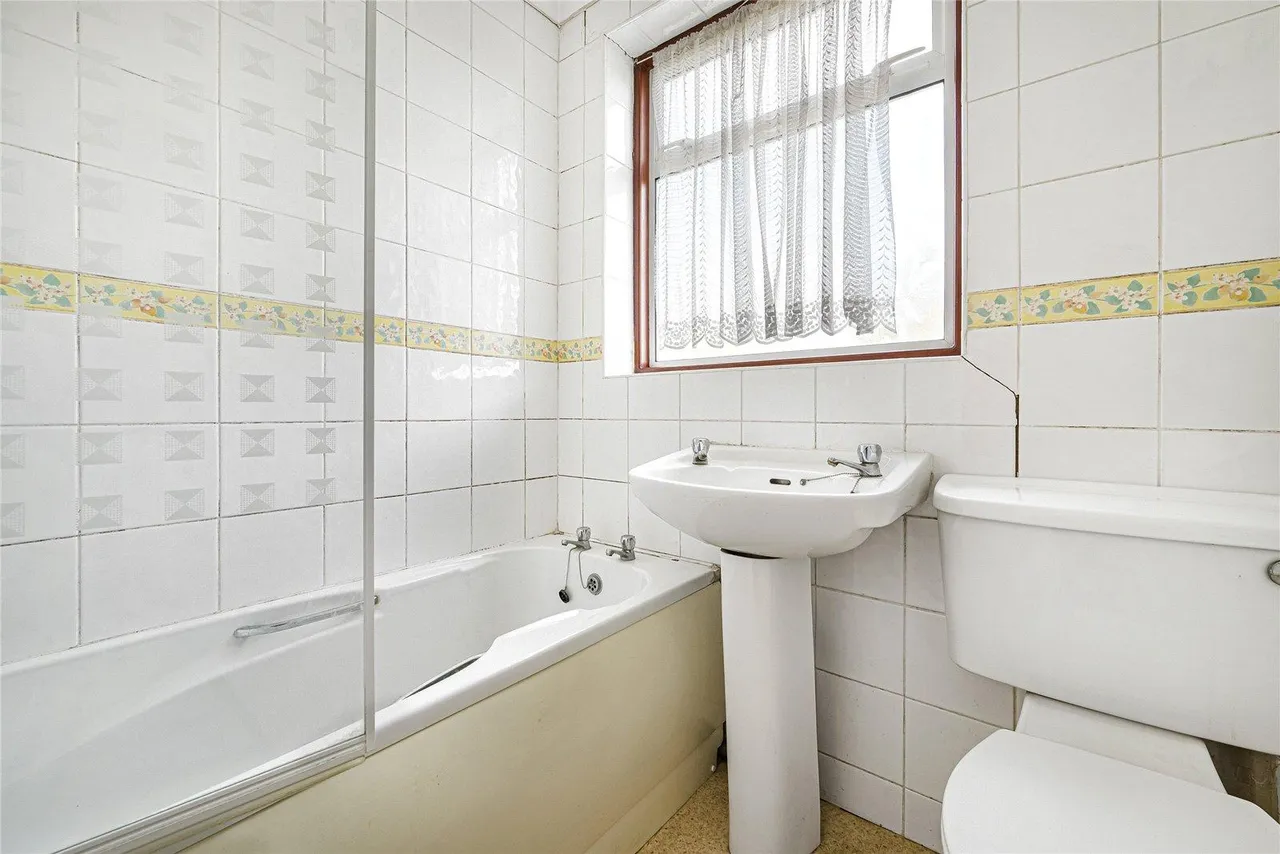 Anthony Road, Welling, DA16, photo 7