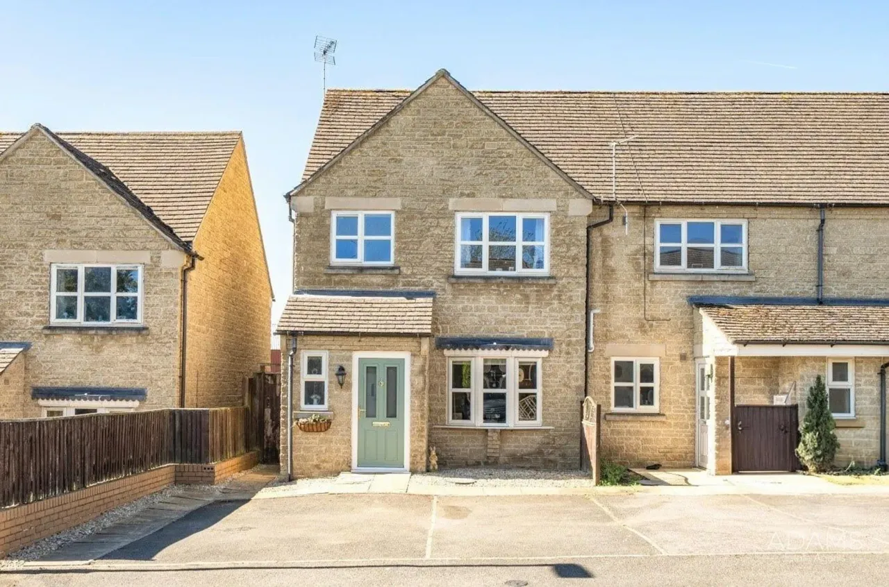 3 bed house for sale — The Finches, Greet, Nr Winchcombe