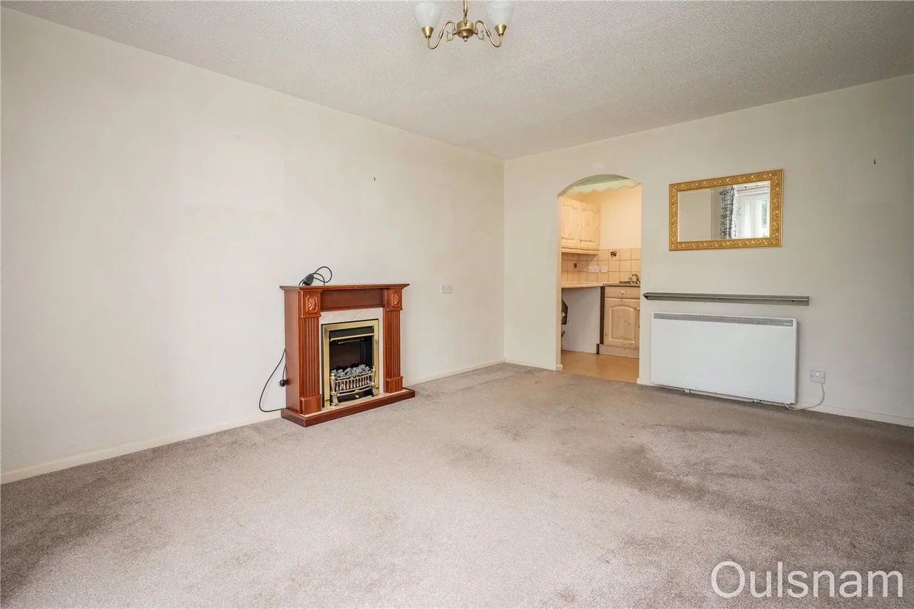 The Strand, Bromsgrove, Worcestershire, B61 8AB, photo 3