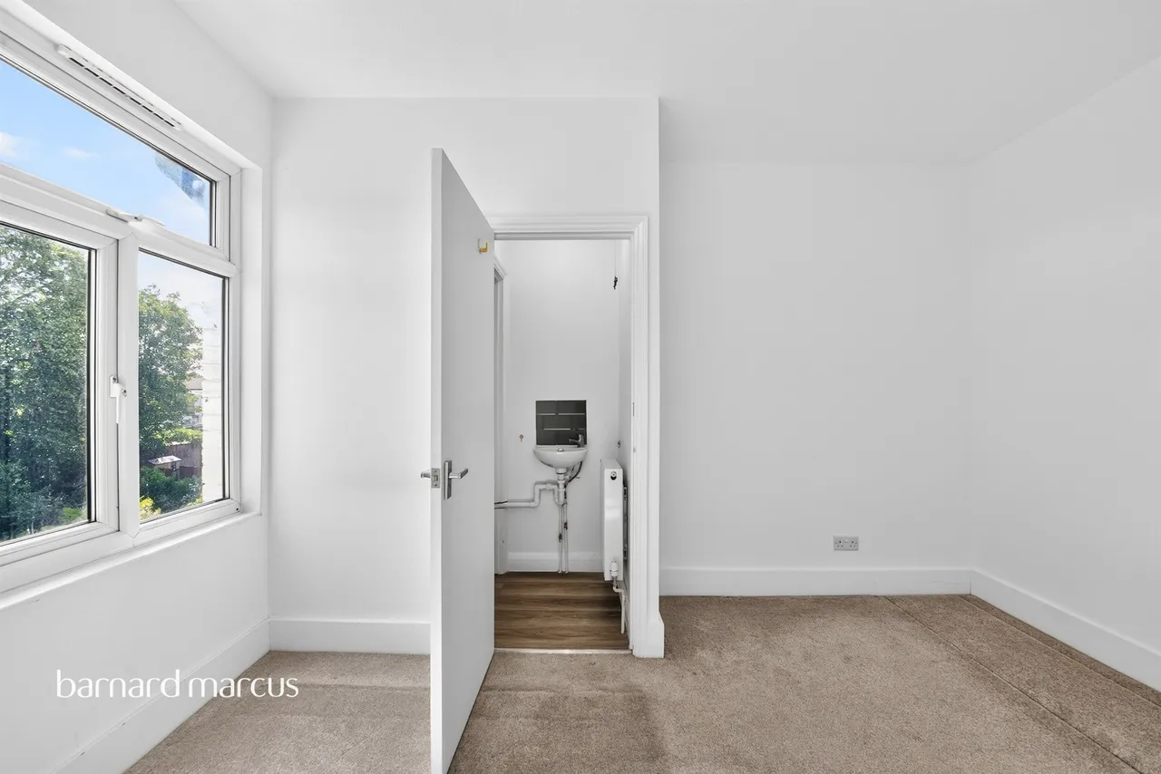 Bellevue Road, London, N11, photo 6