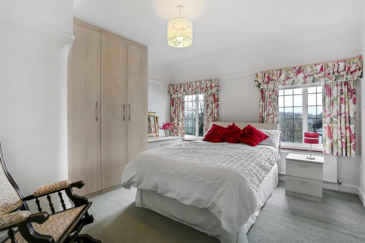 The Warren, Carshalton Beeches, Carshalton, SM5 4EH, photo 21