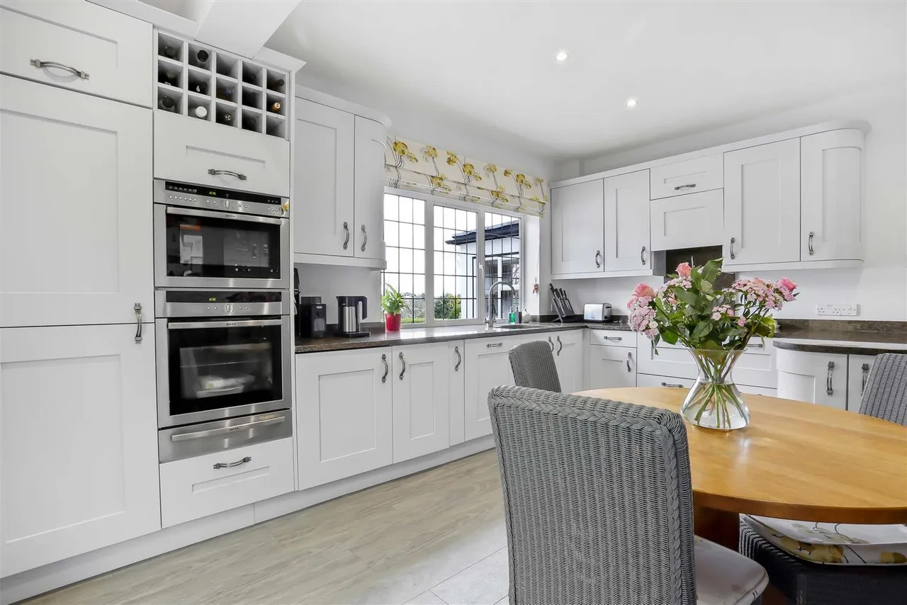 The Warren, Carshalton Beeches, Carshalton, SM5 4EH, photo 14