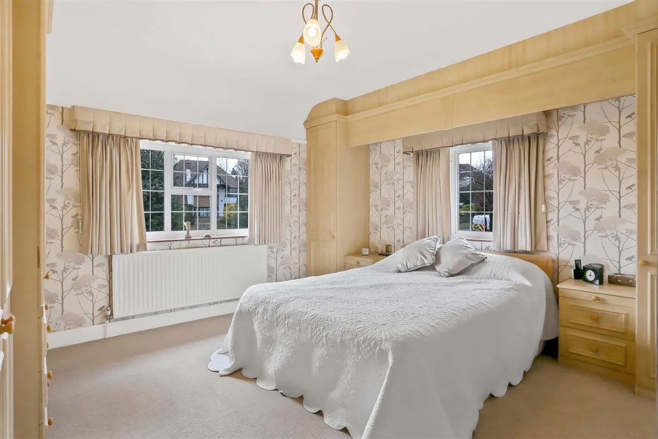 The Warren, Carshalton Beeches, Carshalton, SM5 4EH, photo 20