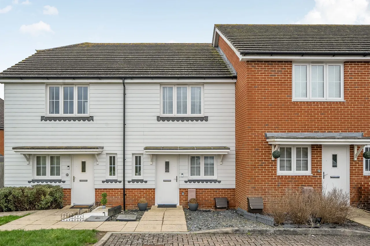 2 bed property for sale, Crossfields, Bersted Park, PO21