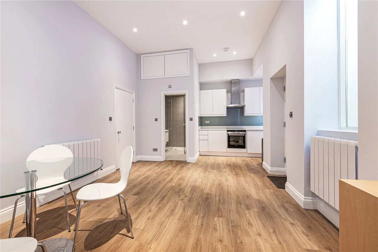 Brodrick Road, London, SW17, photo 7