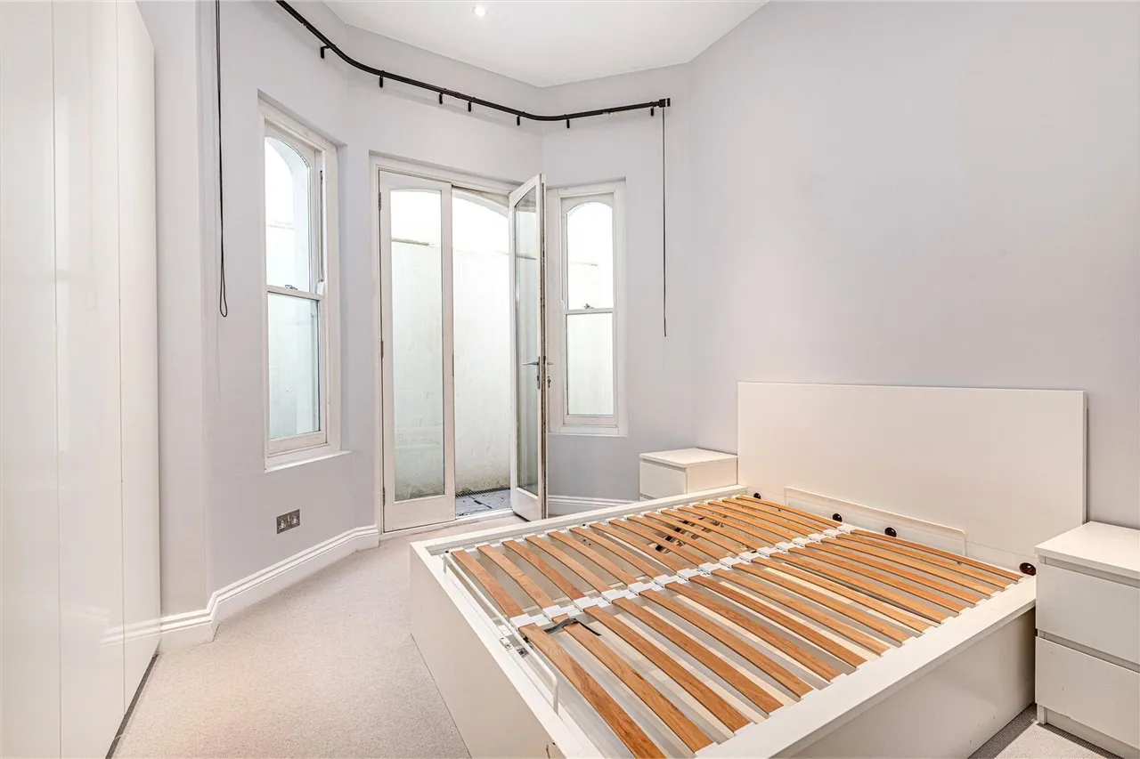 Brodrick Road, London, SW17, photo 11