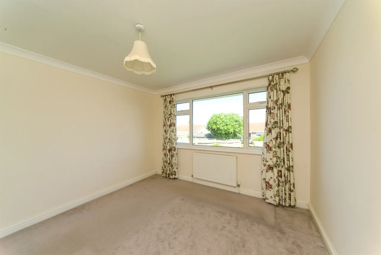 Netherfield Avenue, Eastbourne, BN23, photo 13