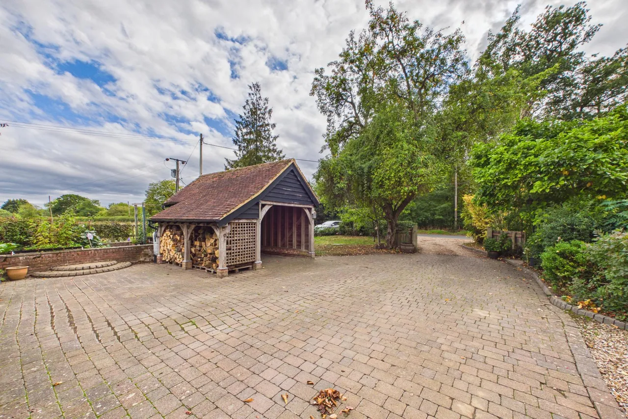 Bury Road, Bradfield St. Clare, photo 31
