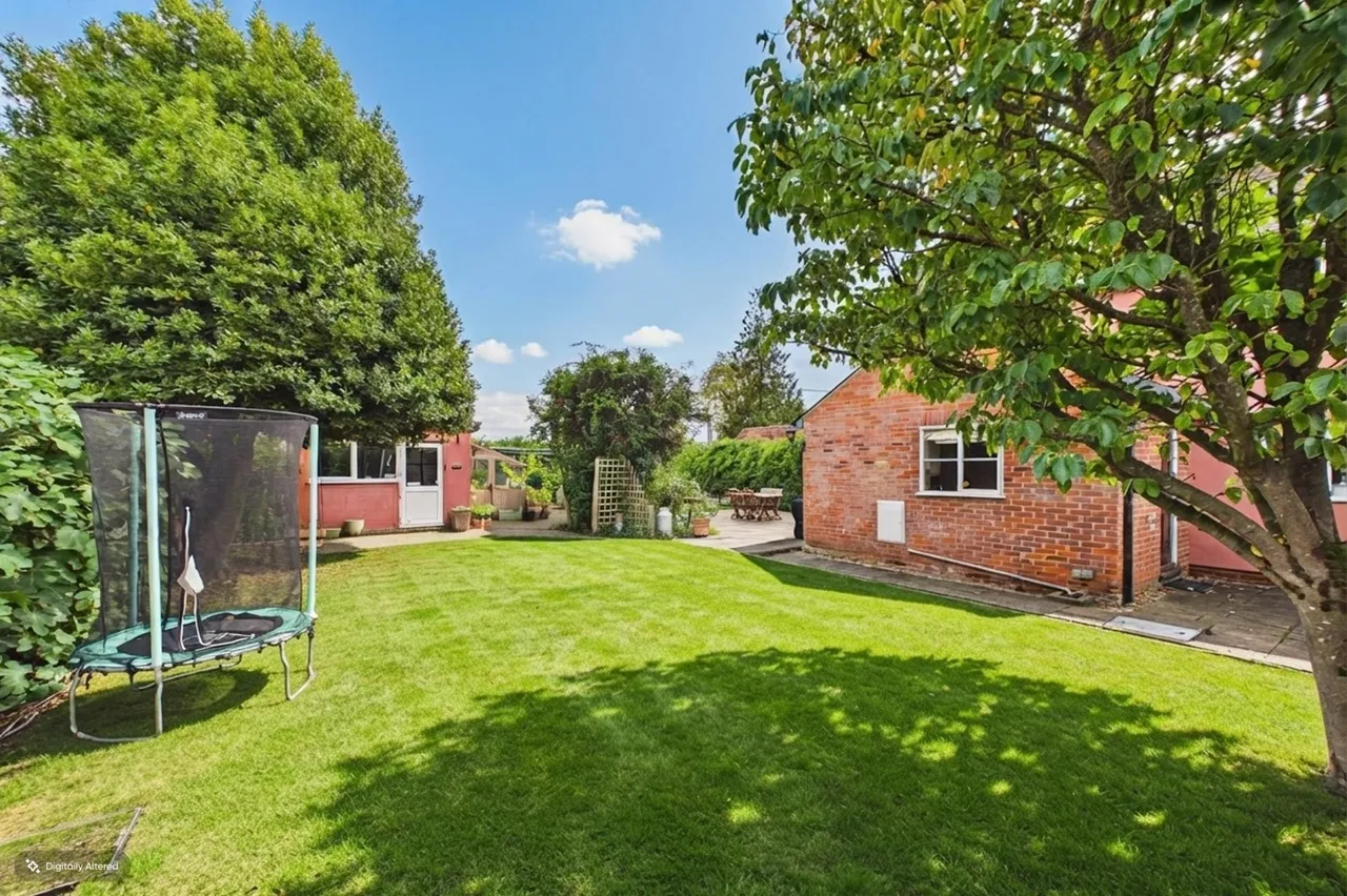 Bury Road, Bradfield St. Clare, photo 29