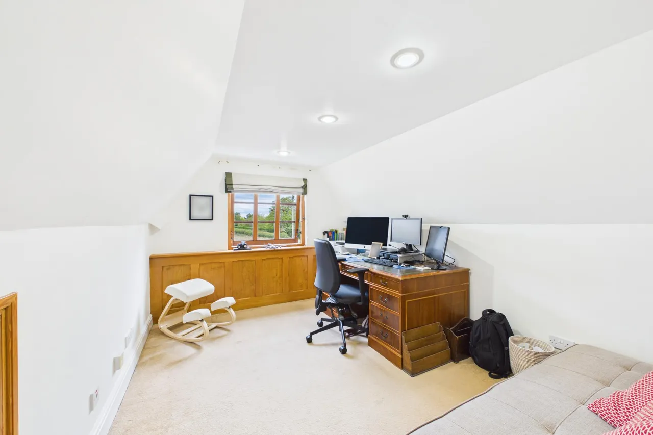 Bury Road, Bradfield St. Clare, photo 25