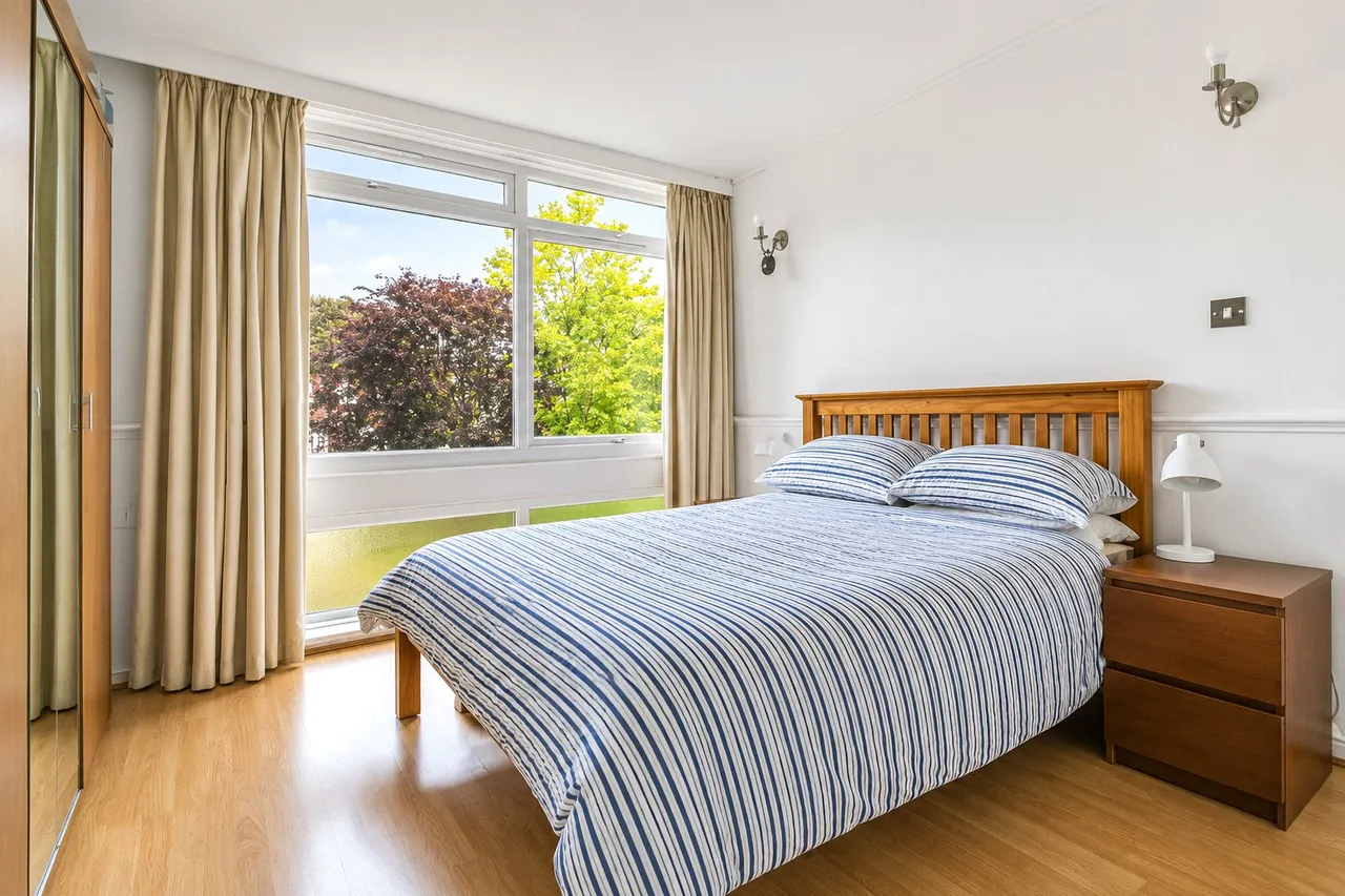 Upper Richmond Road, Putney, SW15, photo 4