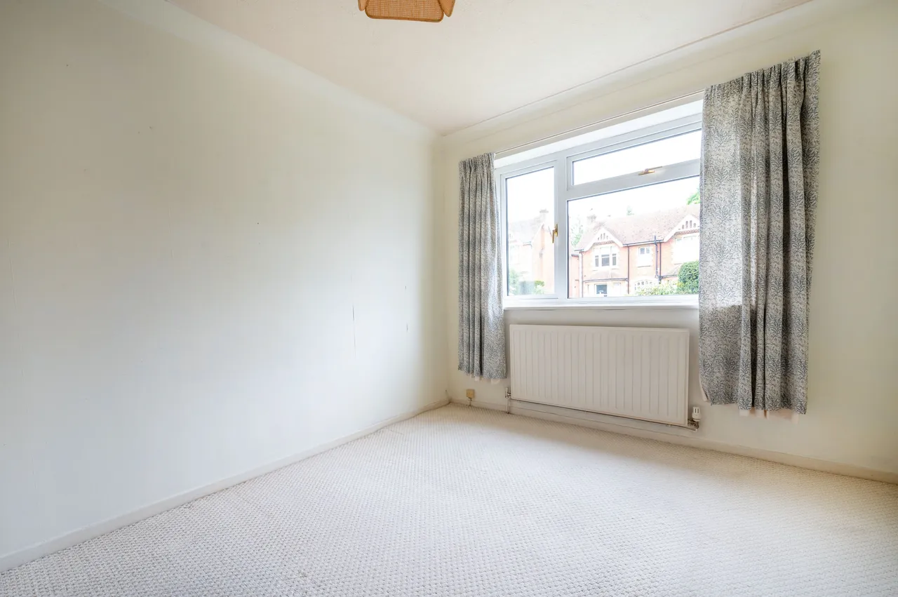 1 Sycamore Court, 54 Harvey Road, Guildford, photo 5