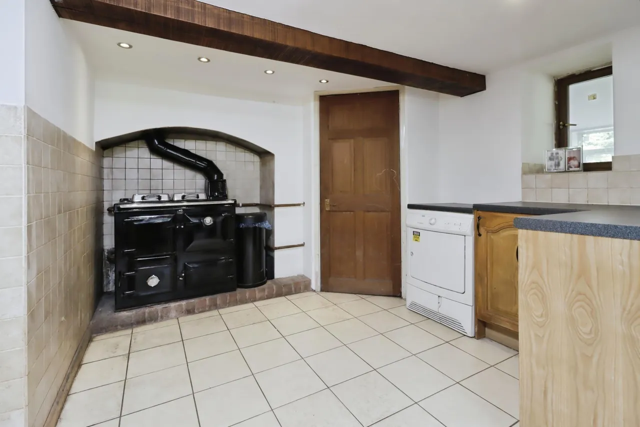 At Millfields, Hampton Loade, WV16, photo 6