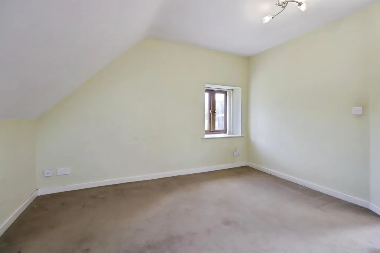 At Millfields, Hampton Loade, WV16, photo 22