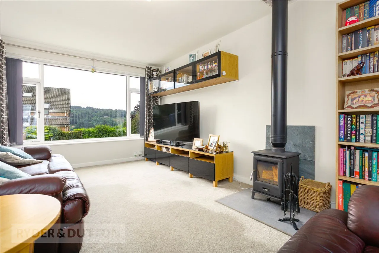 Redwood Road, Uppermill, OL3, photo 4