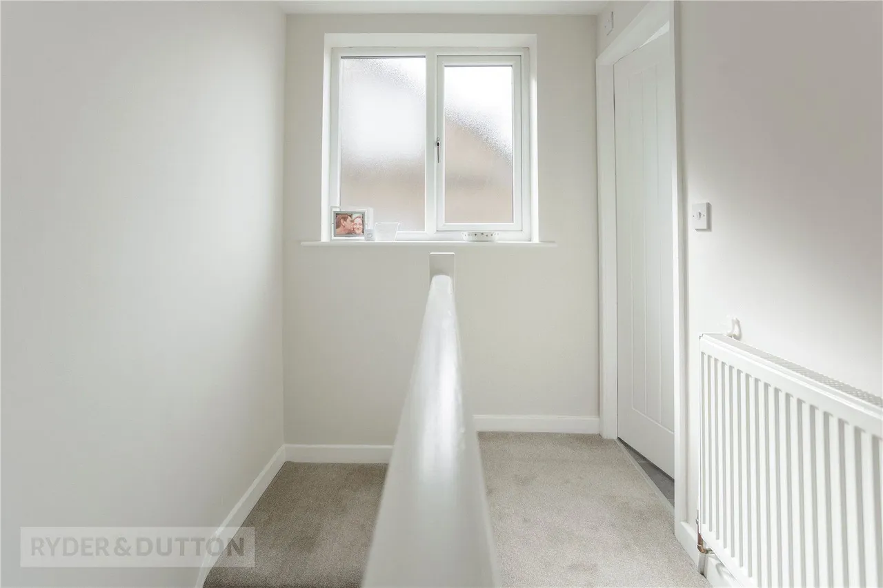 Redwood Road, Uppermill, OL3, photo 13