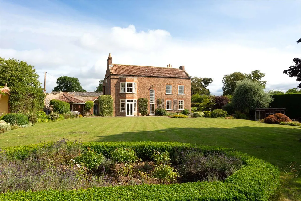 6 bed house for sale — Old Malton, Malton, North Yorkshire, YO17 6RG