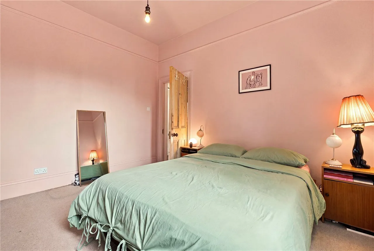 Manchester Road, London, N15, photo 17