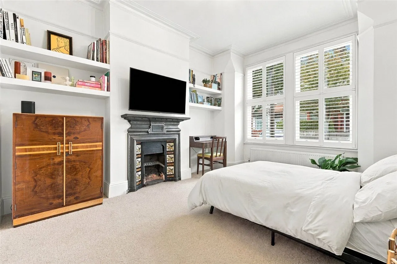 Manchester Road, London, N15, photo 6