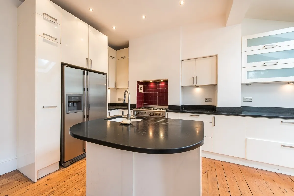 Coldfall Avenue, London, N10, photo 8