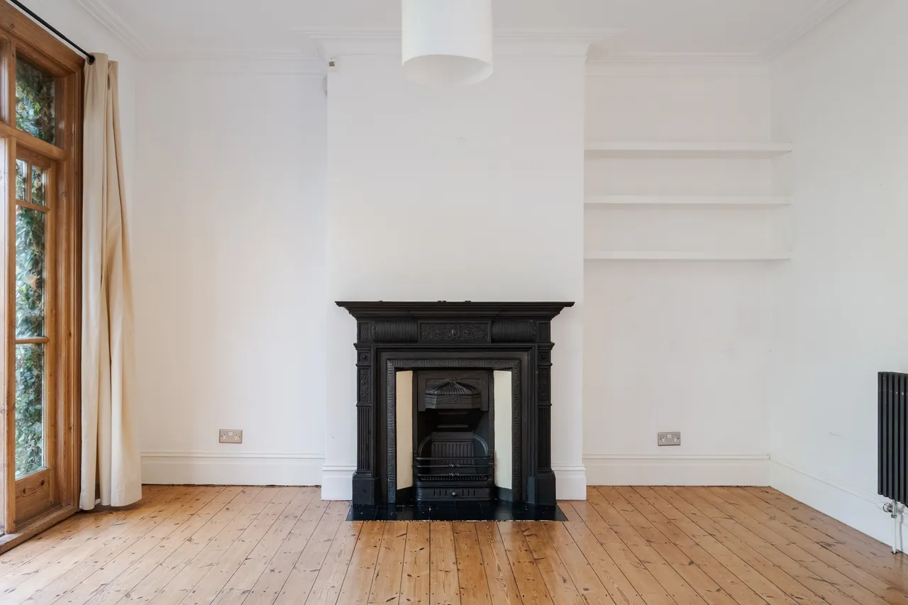 Coldfall Avenue, London, N10, photo 11