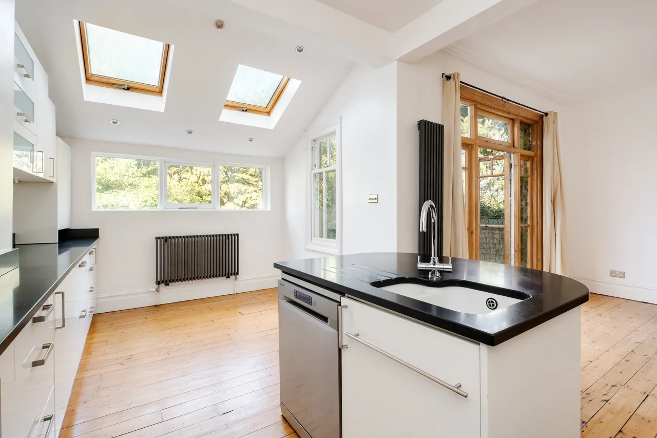 Coldfall Avenue, London, N10, photo 7