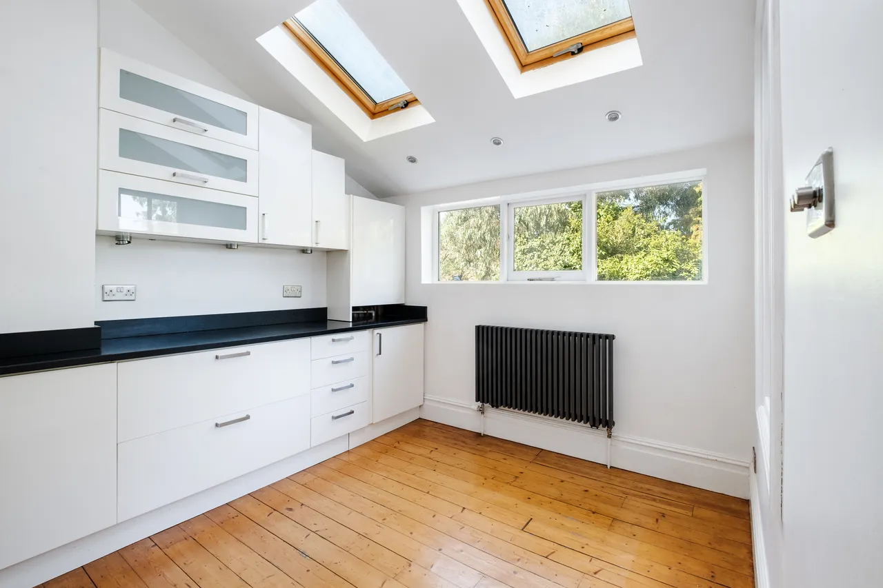 Coldfall Avenue, London, N10, photo 4
