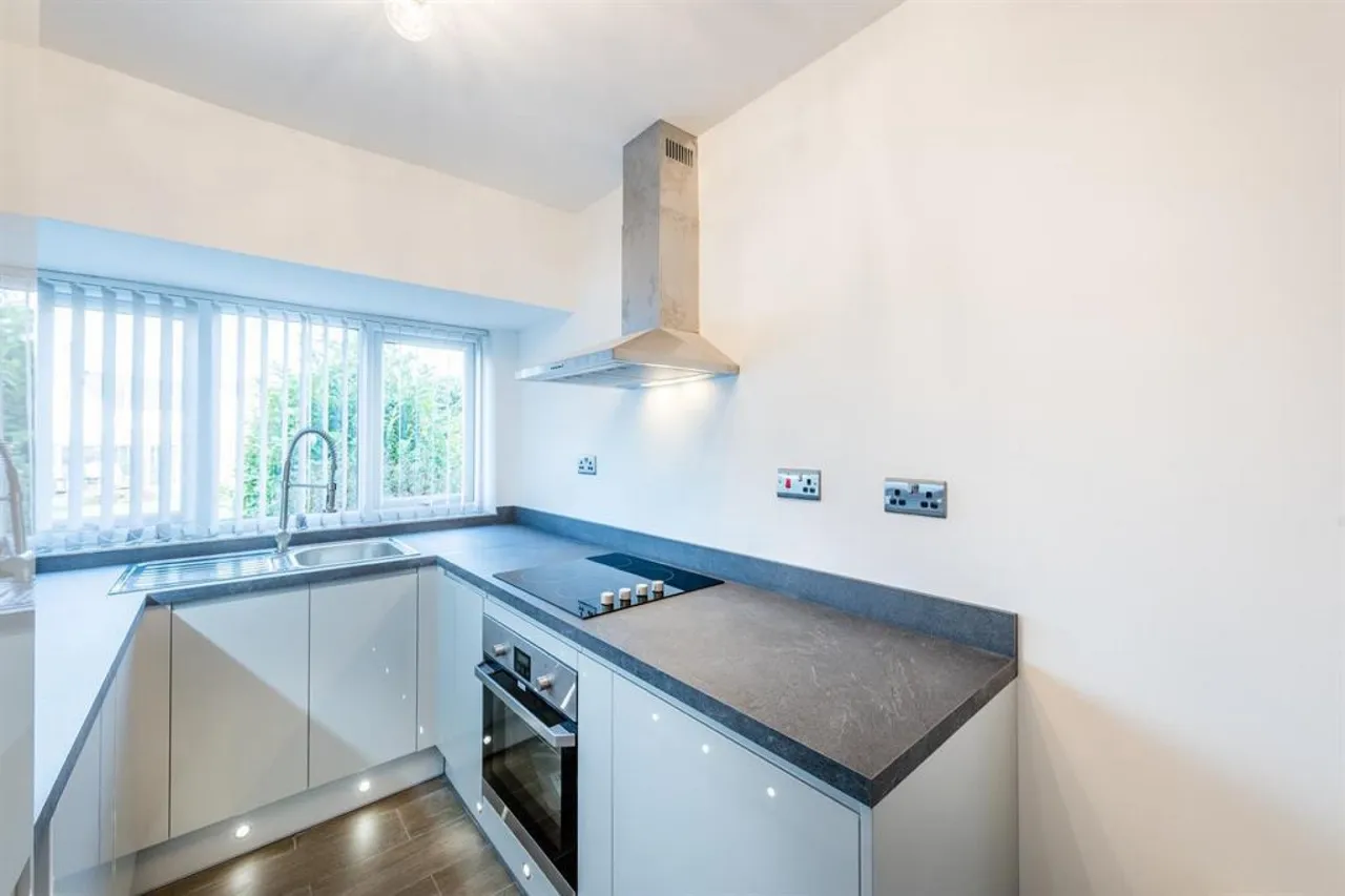 New Street, Wall Heath, DY6 9AH, photo 4