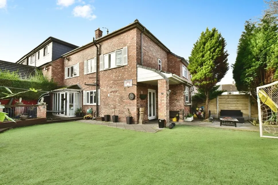 4 bed house for sale — Swalecliff Avenue, Manchester, Greater Manchester, M23