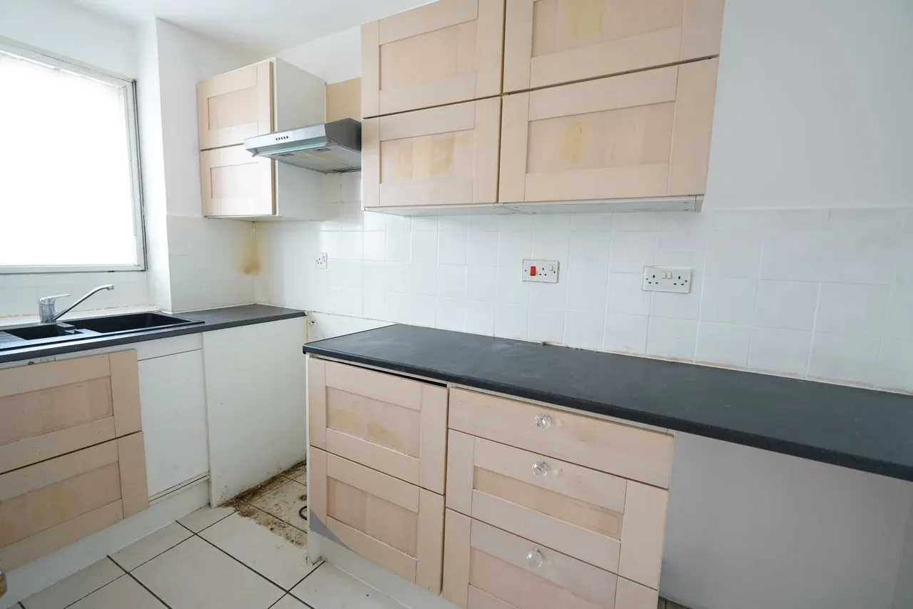 Parsonage Road, Grays, Essex, RM20 4AJ, photo 6