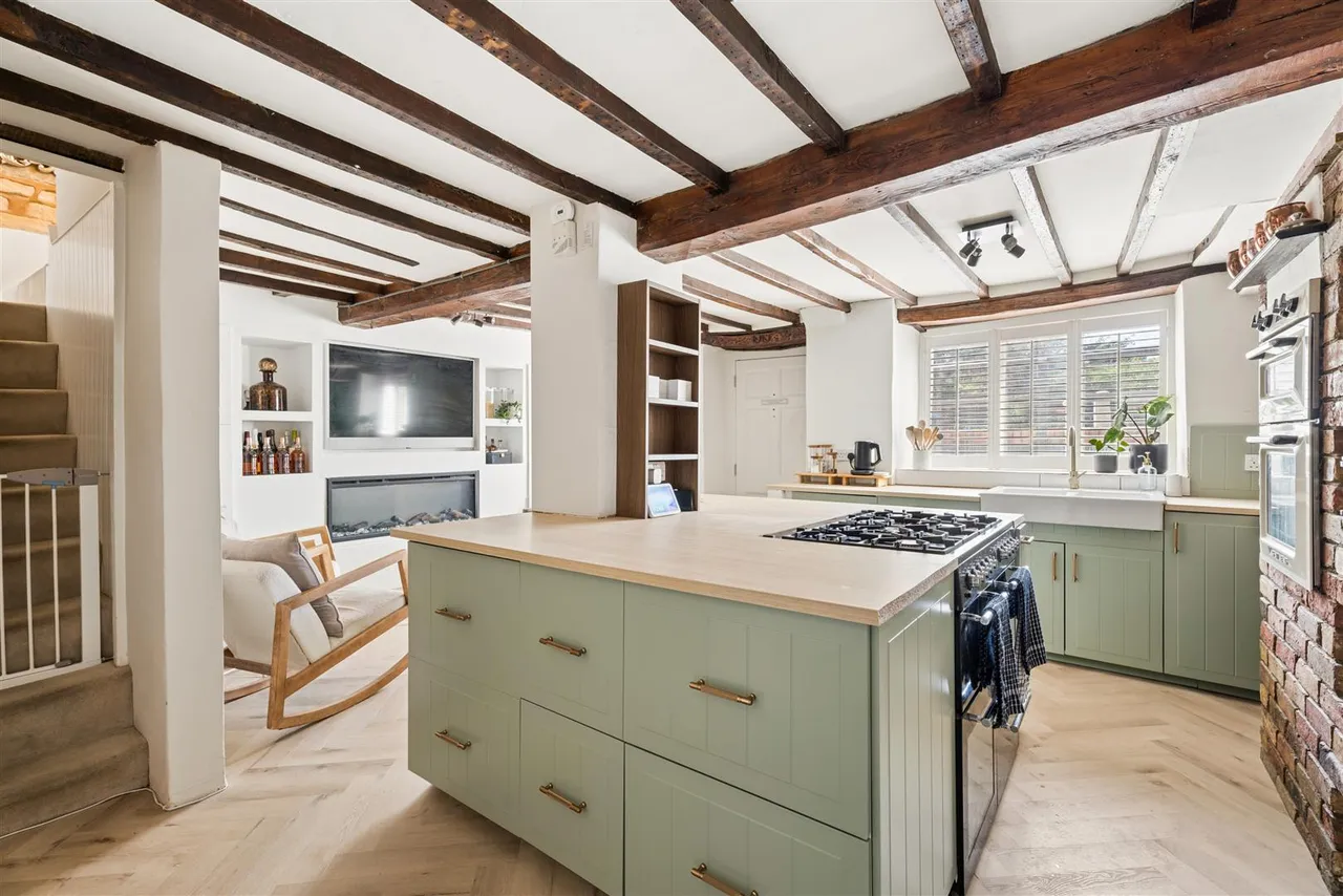 Towcester Road, Old Stratford, photo 8