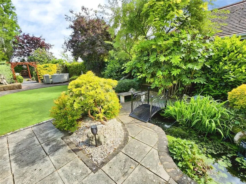 Higham Lane, Nuneaton, CV11, photo 22