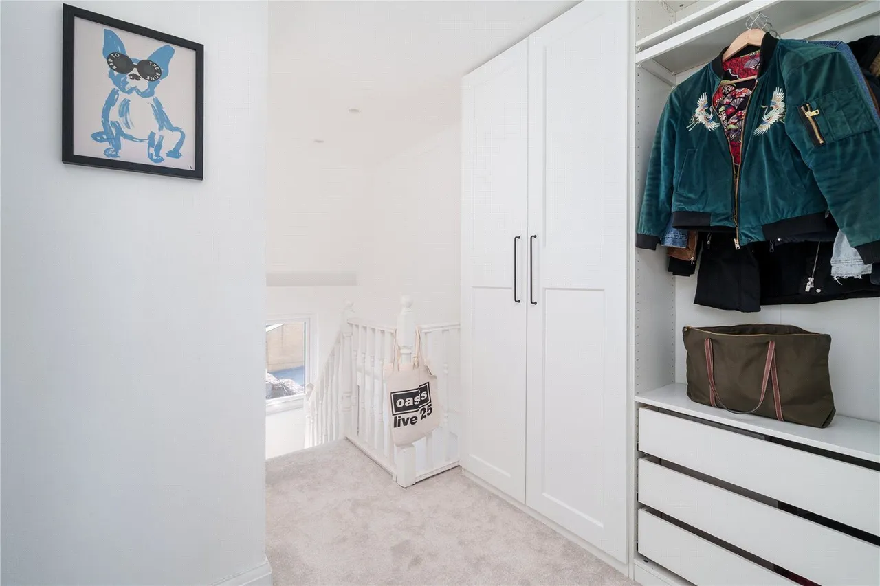 Lower Richmond Road, London, SW15, photo 5