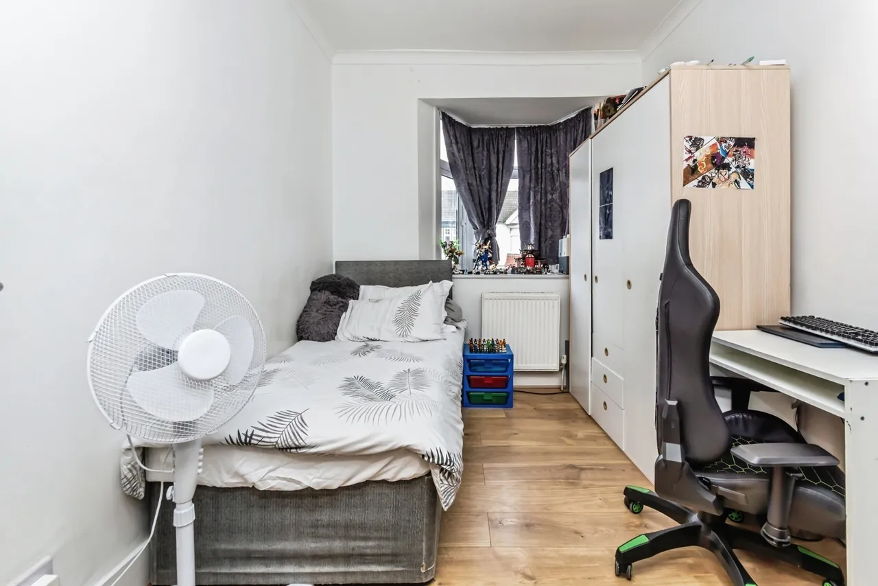 Melfort Road, Thornton Heath, CR7, photo 6