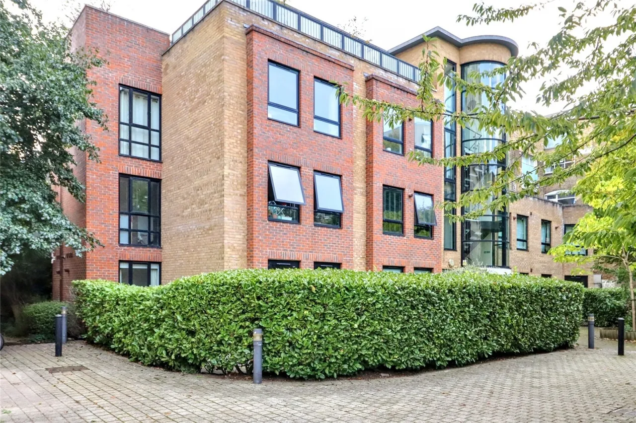 Manor Gardens, Islington, photo 2