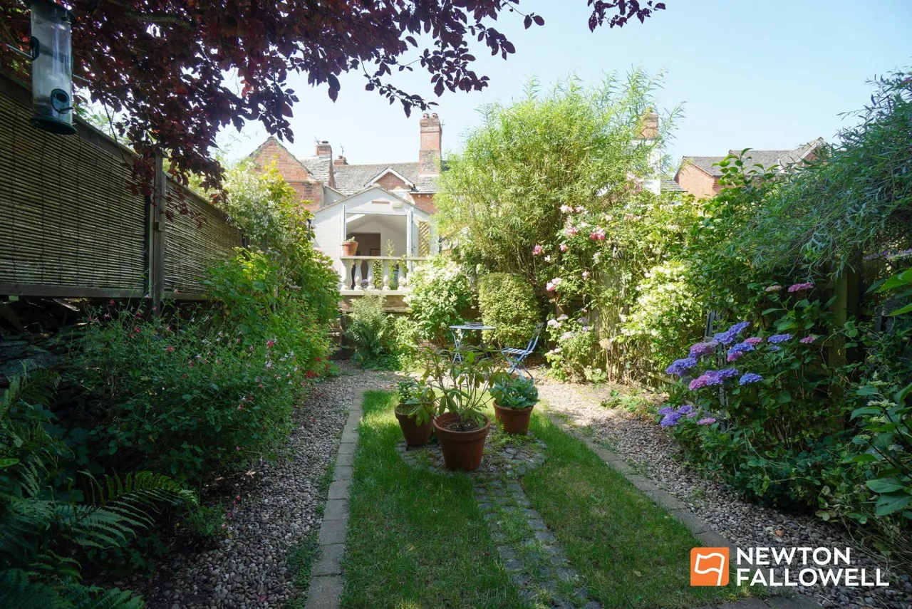 Main Street, Woodhouse Eaves, LE12, photo 19