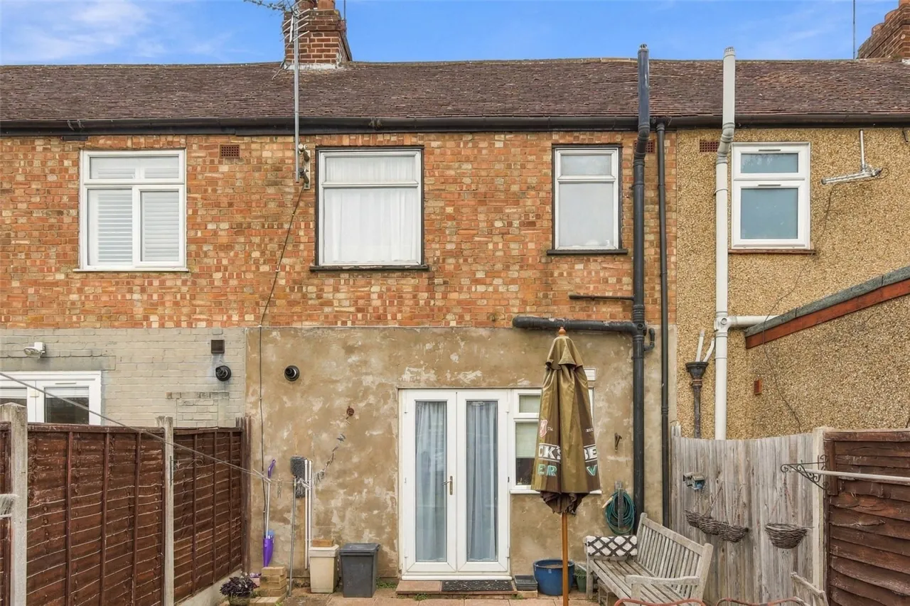 Chatsworth Drive, Enfield, photo 19