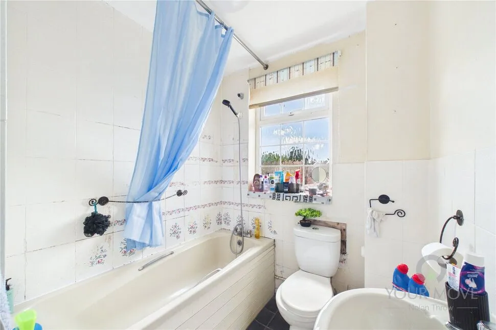 Gervase Square, Great Billing, Northampton, NN3, photo 9