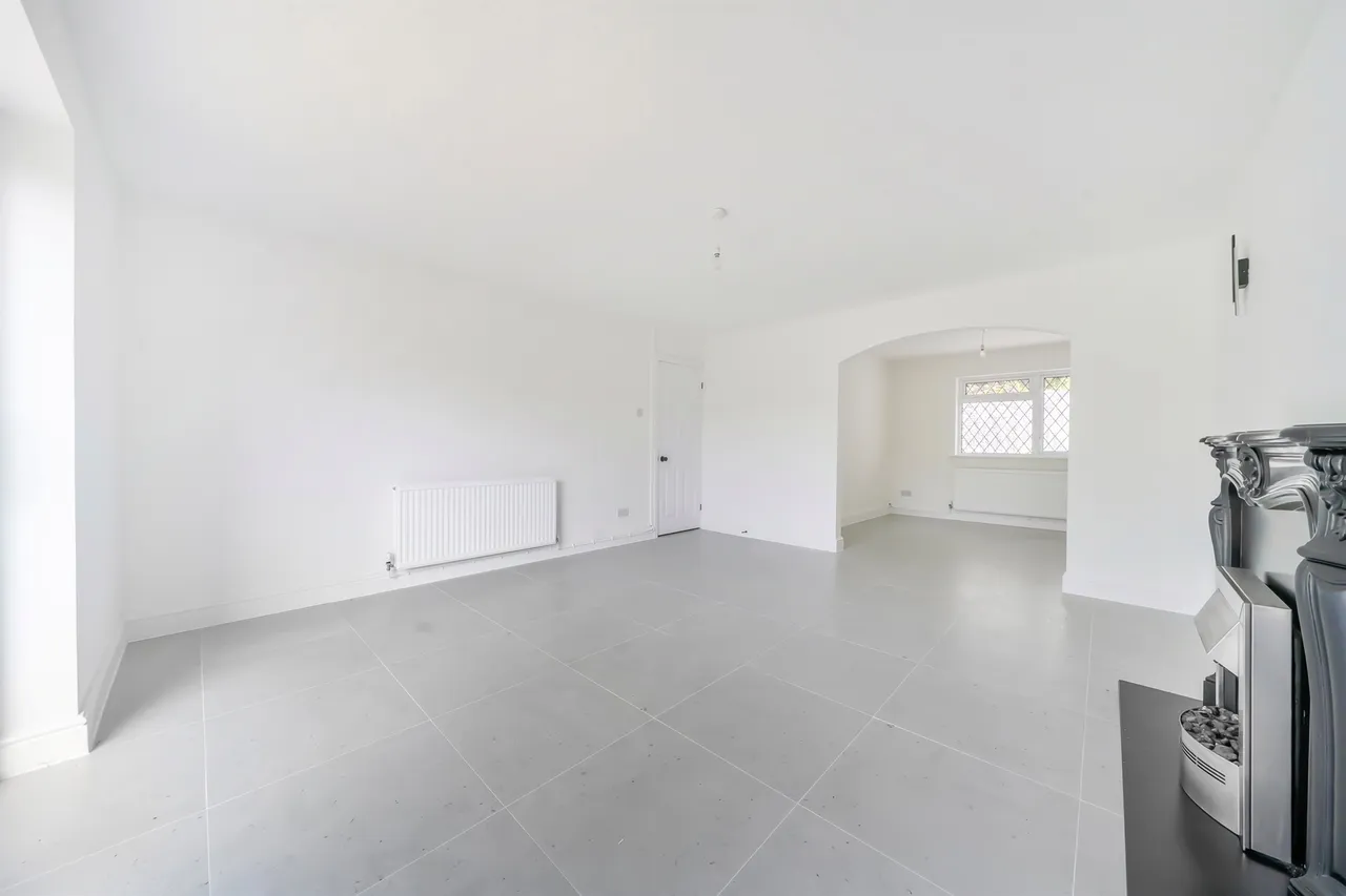 Taff Vale Estate, Edwardsville, Treharris, photo 3